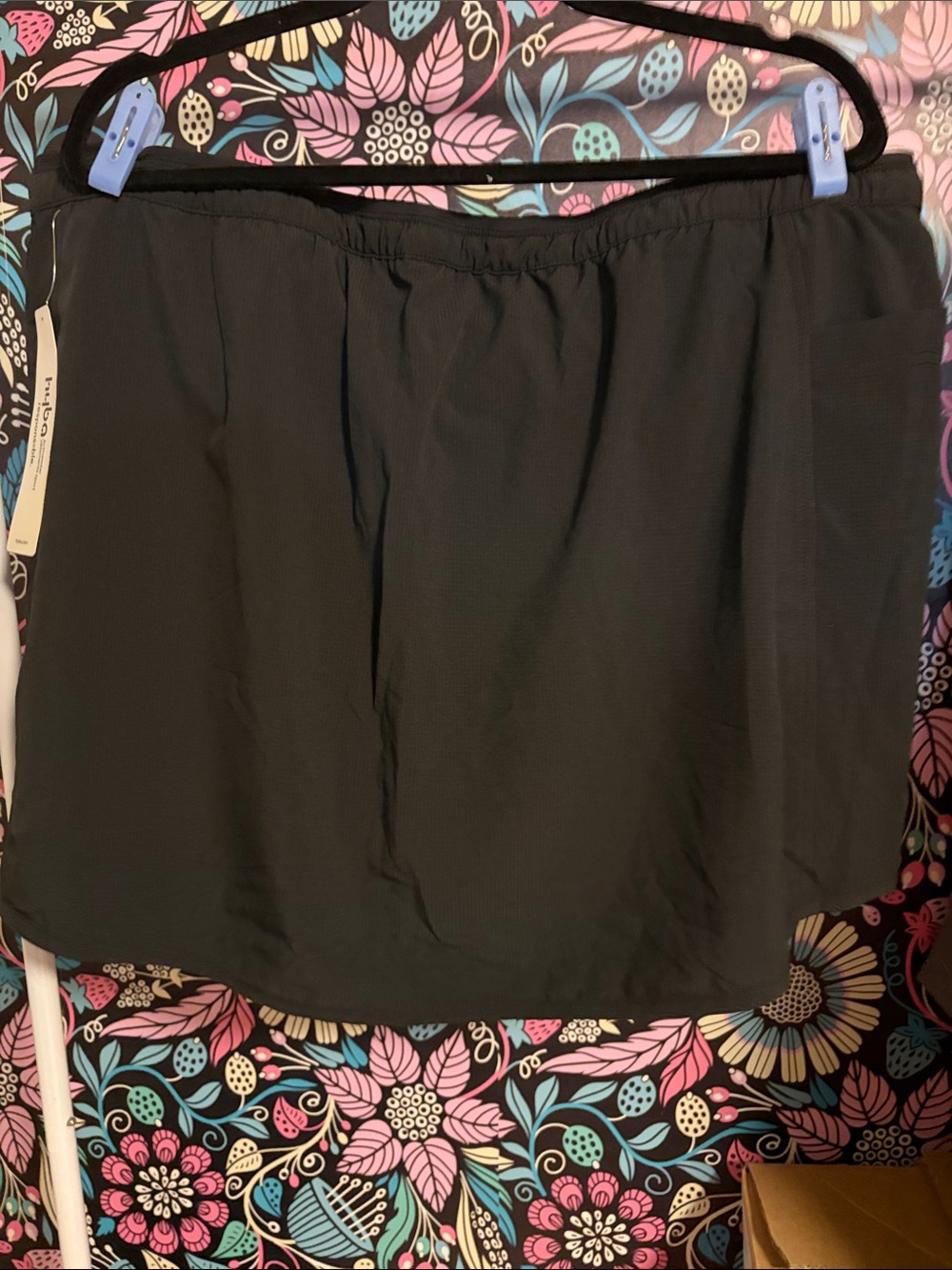 Active Black Women's Drawstring Skort with Side Pocket - Picture 6 of 6